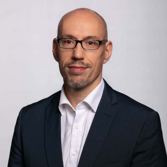 Dr. Deményi Tamás